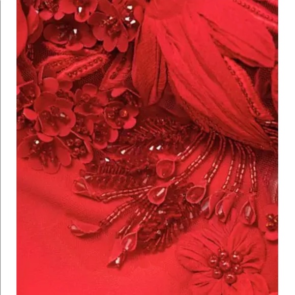 Escada Gown - Picture 6 of 10